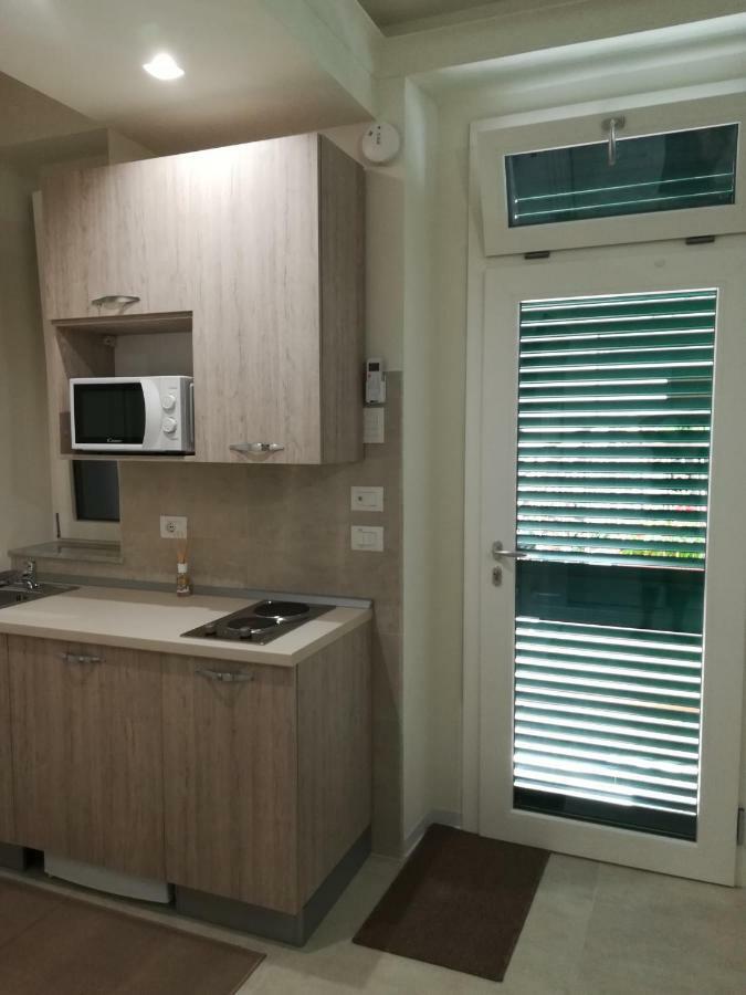 Guest House B&B Via Marina レッジョ・ディ・カラブリア エクステリア 写真